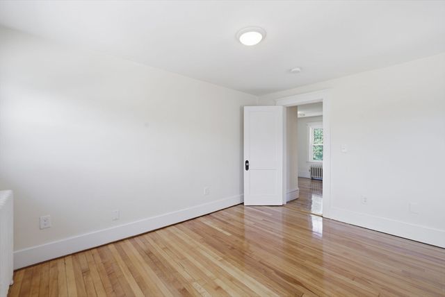 17 Rollinson Road, Worcester, MA 01606