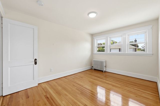17 Rollinson Road, Worcester, MA 01606