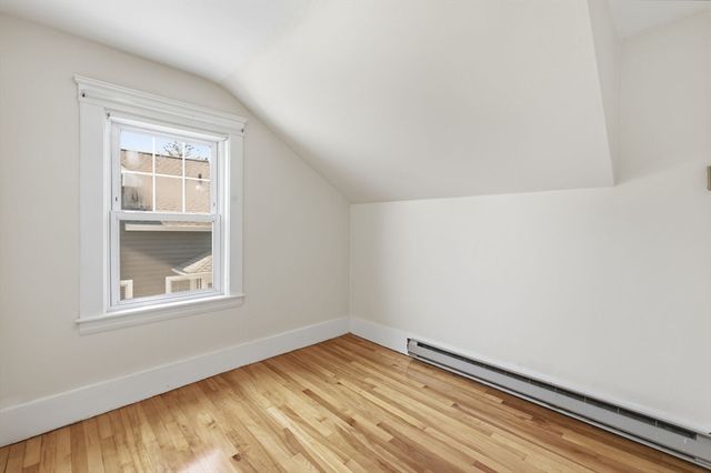 17 Rollinson Road, Worcester, MA 01606