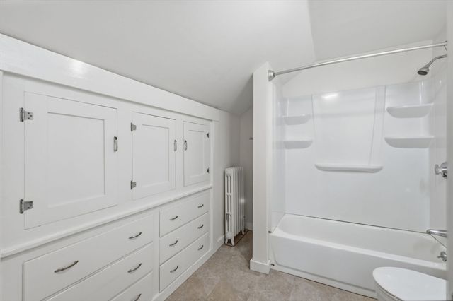 17 Rollinson Road, Worcester, MA 01606
