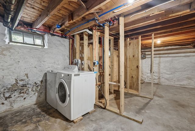 17 Rollinson Road, Worcester, MA 01606