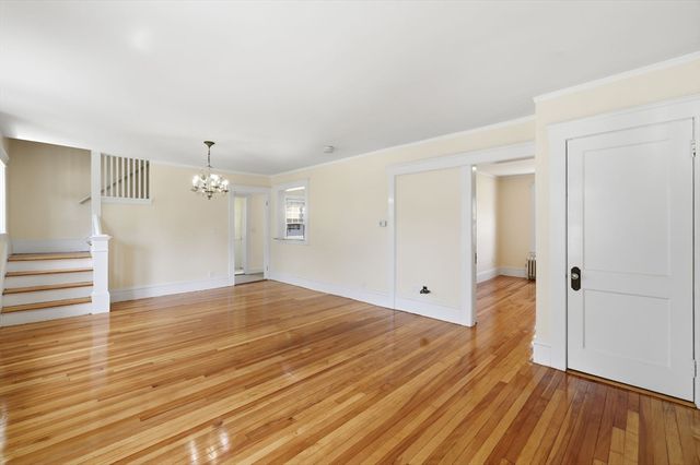 17 Rollinson Road, Worcester, MA 01606