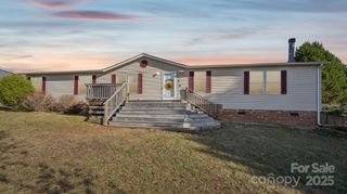 4648 Belvedere Drive, Claremont, NC 28610