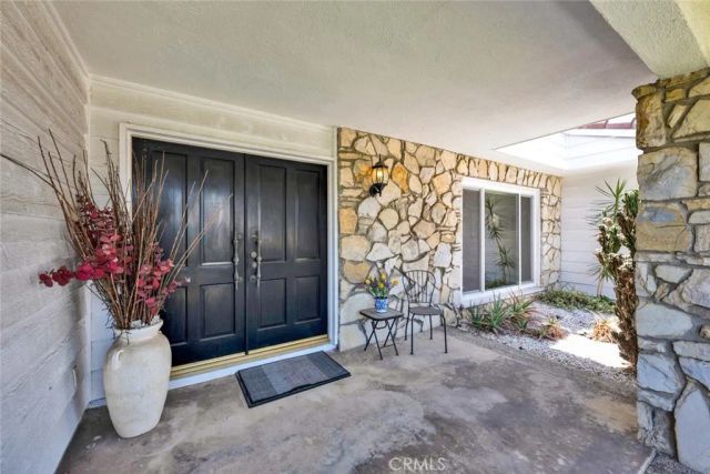 19002 Chadbourne Lane, North Tustin, CA 92705