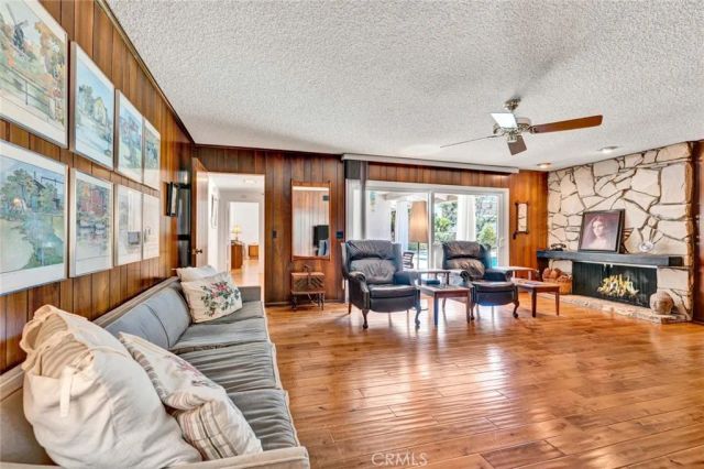 19002 Chadbourne Lane, North Tustin, CA 92705