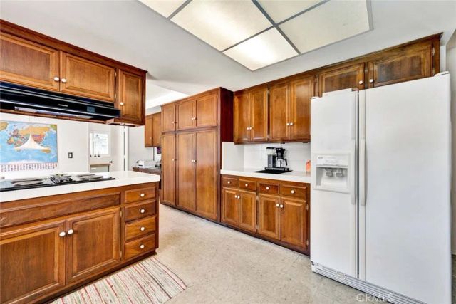 19002 Chadbourne Lane, North Tustin, CA 92705