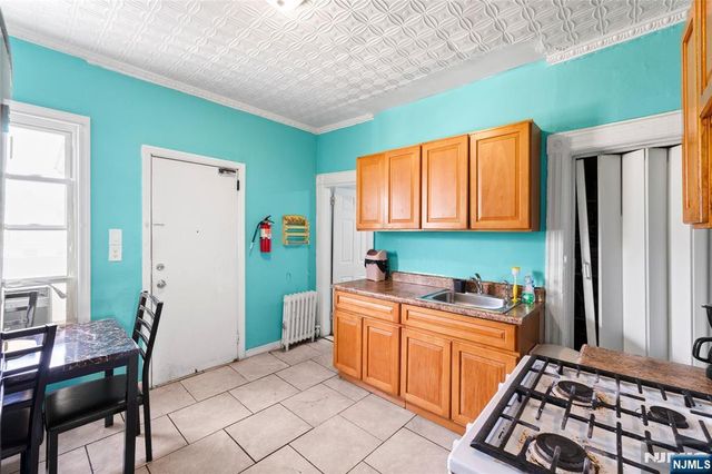 183 Walnut Street, Paterson, NJ 07522