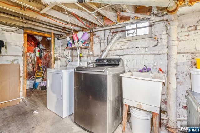 183 Walnut Street, Paterson, NJ 07522