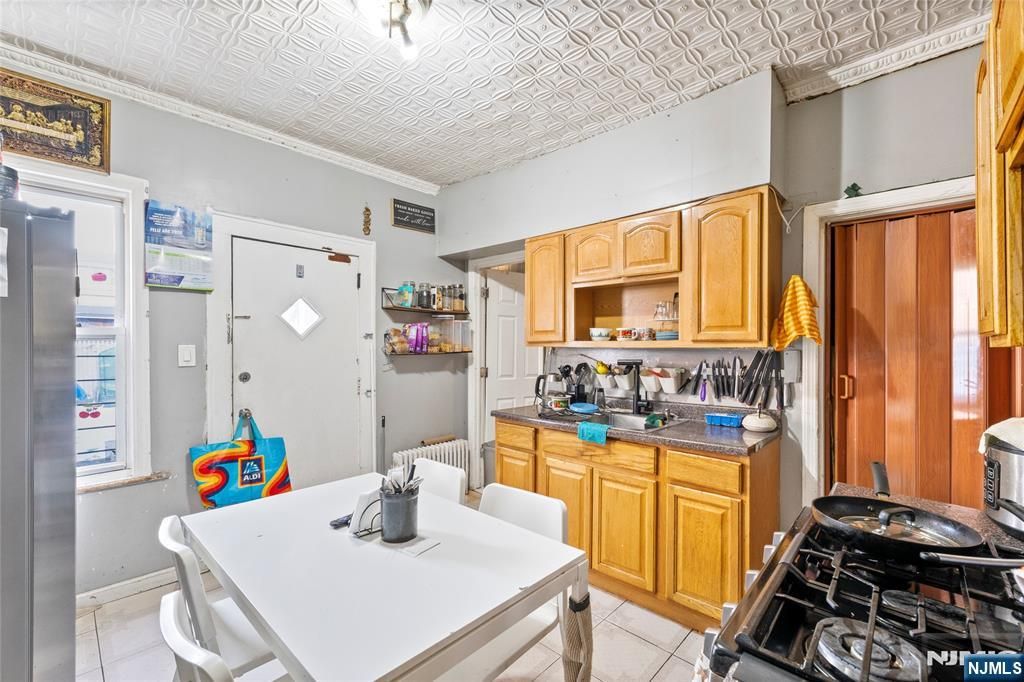 183 Walnut Street, Paterson, NJ 07522