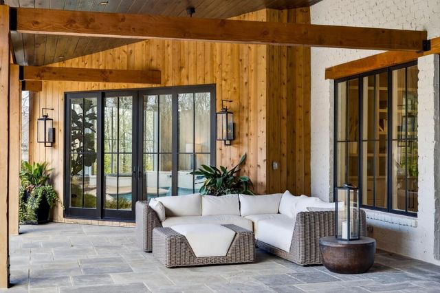 943 Kennesaw Due West Road, Kennesaw, GA 30152