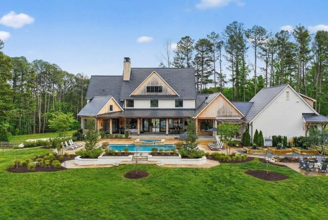 943 Kennesaw Due West Road, Kennesaw, GA 30152