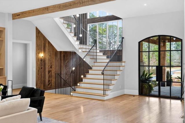 943 Kennesaw Due West Road, Kennesaw, GA 30152