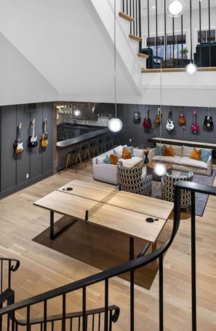 943 Kennesaw Due West Road, Kennesaw, GA 30152