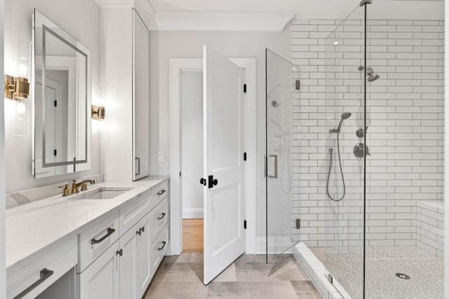 943 Kennesaw Due West Road, Kennesaw, GA 30152