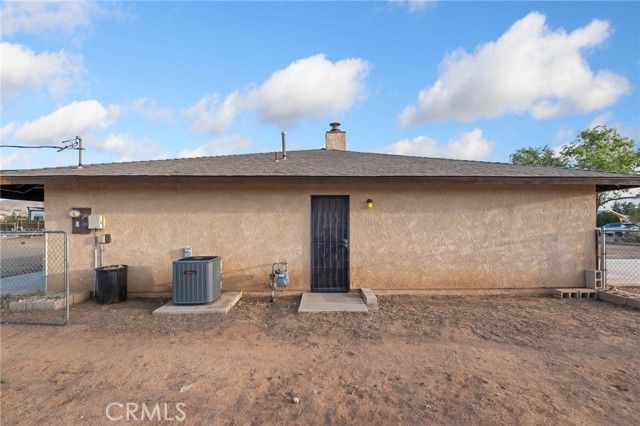 11065 Neola Road, Apple Valley, CA 92308