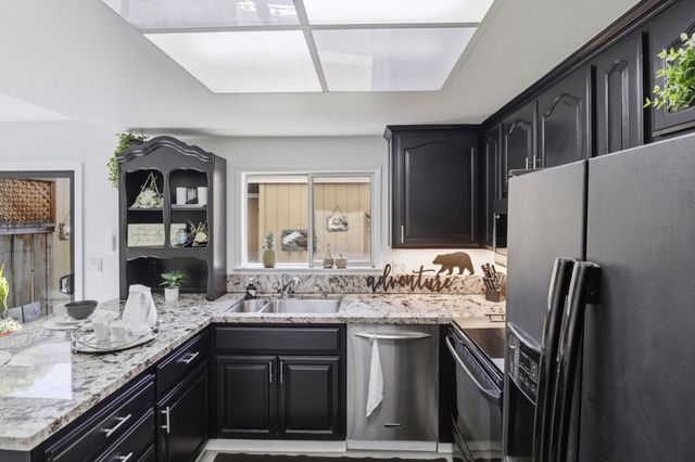 837 Juno Lane, Foster City, CA 94404