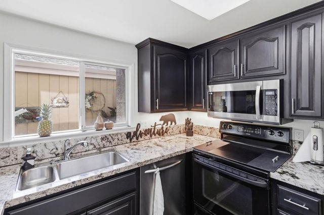 837 Juno Lane, Foster City, CA 94404