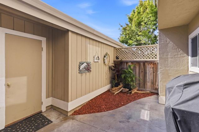 837 Juno Lane, Foster City, CA 94404