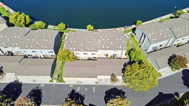 837 Juno Lane, Foster City, CA 94404
