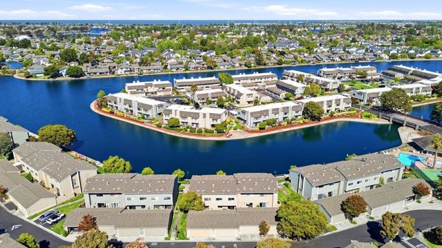 837 Juno Lane, Foster City, CA 94404