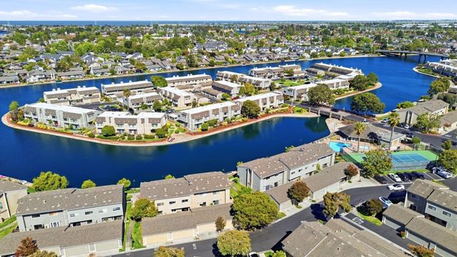 837 Juno Lane, Foster City, CA 94404