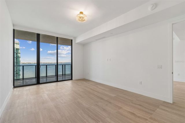 3015 S YSABELLA AVENUE 1102, Tampa, FL 33629