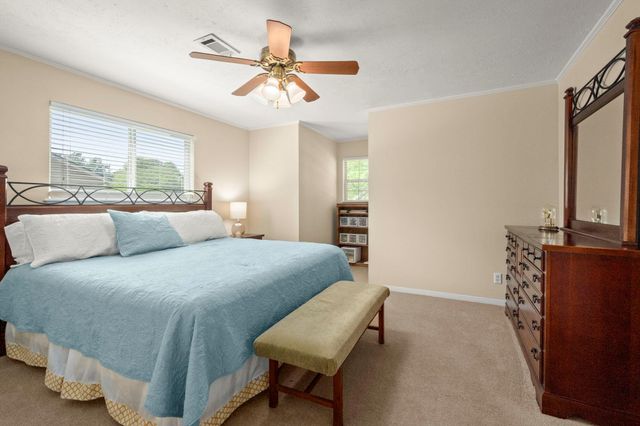 7615 Litchfield Lane, Spring, TX 77379