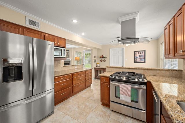 7615 Litchfield Lane, Spring, TX 77379