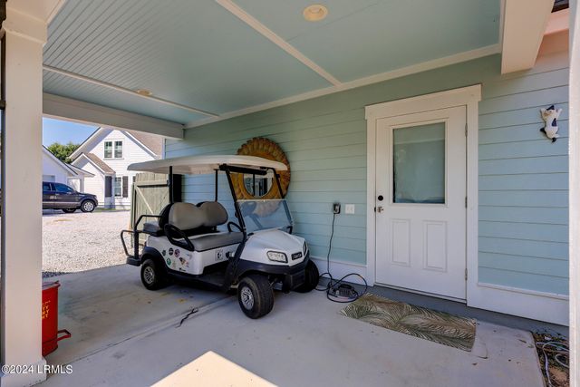 1516 Old Shell Road, Port Royal, SC 29935