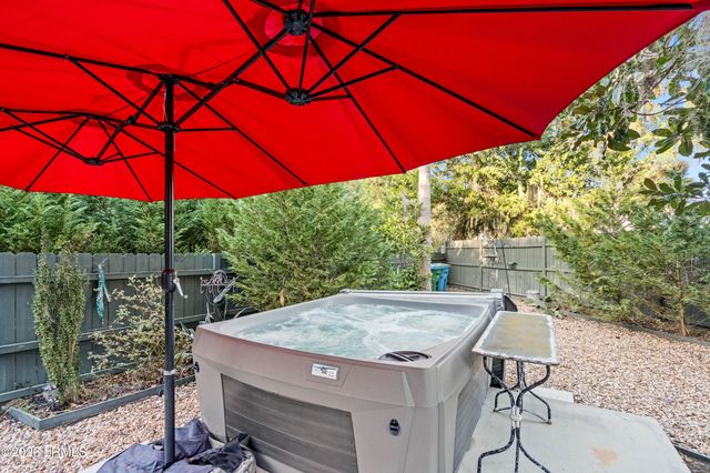 1516 Old Shell Road, Port Royal, SC 29935