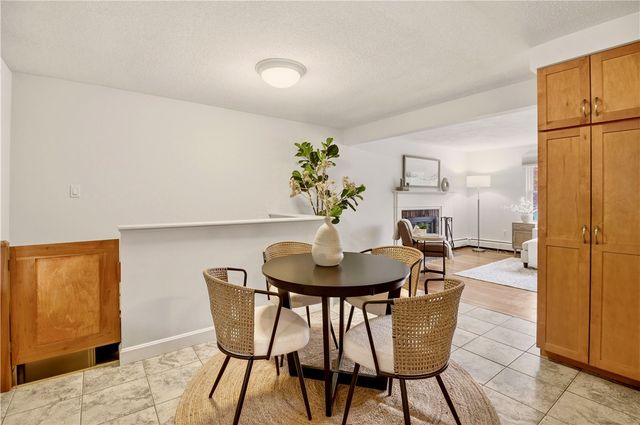 208 Sowams Road, Barrington, RI 02806