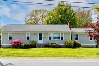 208 Sowams Road, Barrington, RI 02806
