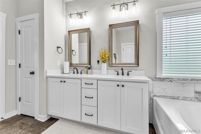 604 Barberry Court, Prattville, AL 36066