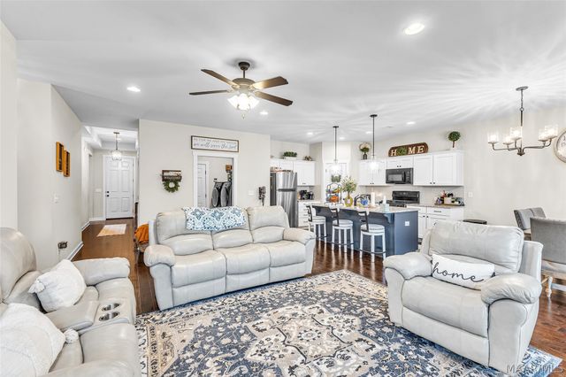 604 Barberry Court, Prattville, AL 36066