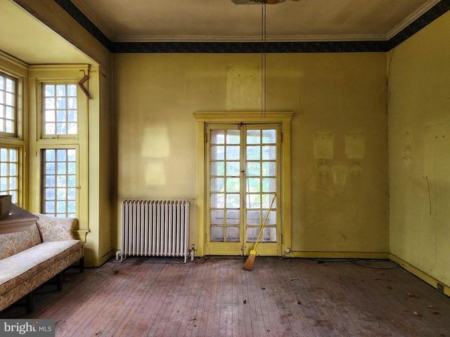 71 PROSPECT SQ, Cumberland, MD 21502