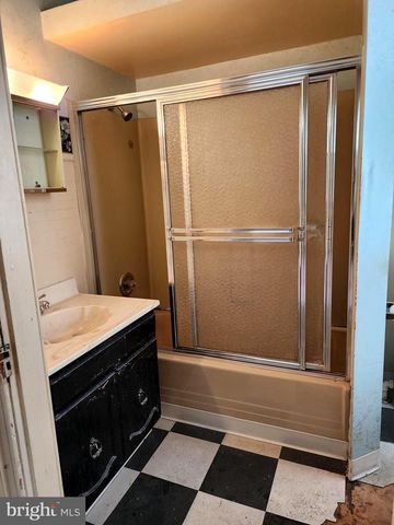 71 PROSPECT SQ, Cumberland, MD 21502