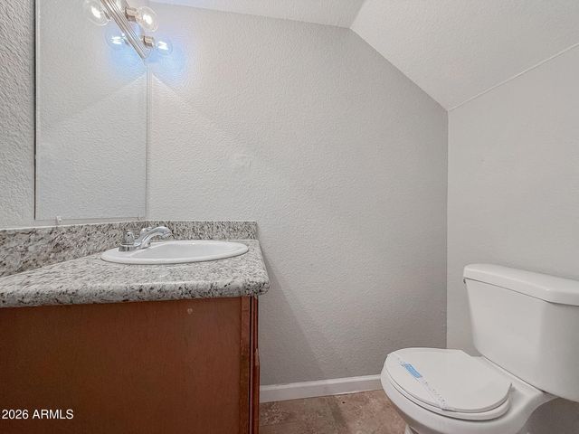 1935 W MORTEN Avenue 27, Phoenix, AZ 85021