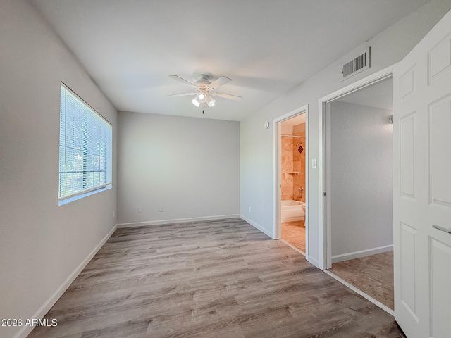 1935 W MORTEN Avenue 27, Phoenix, AZ 85021