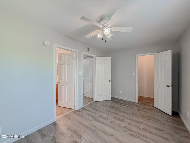 1935 W MORTEN Avenue 27, Phoenix, AZ 85021