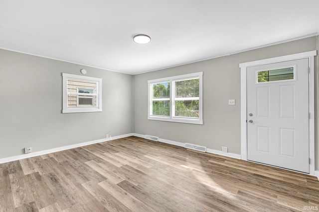 105 N Wellington Street, South Bend, IN 46619