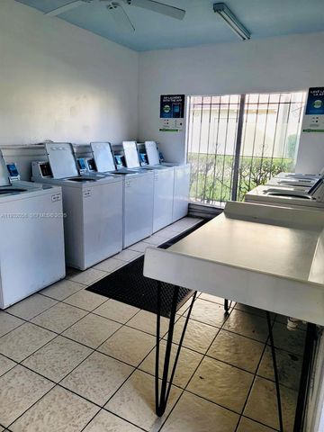 1500 N Congress Ave B37, West Palm Beach, FL 33401