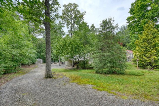 288 12 Point Road, Blairsville, GA 30512