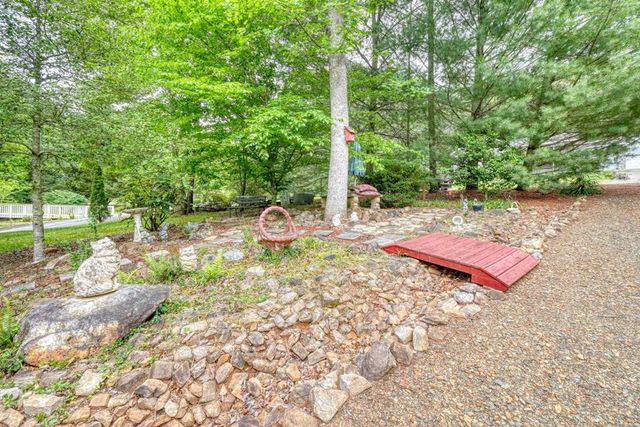 288 12 Point Road, Blairsville, GA 30512