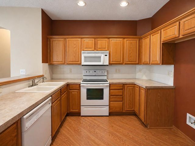 3113 N Westwind Bay St., Wichita, KS 67205