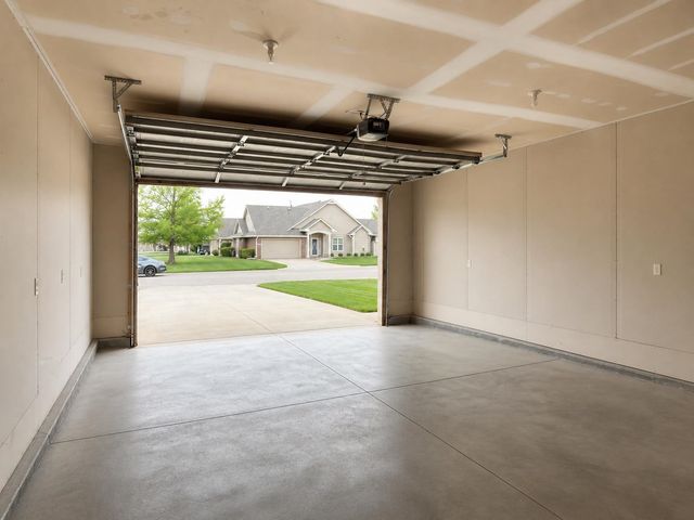 3113 N Westwind Bay St., Wichita, KS 67205