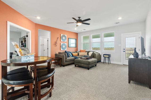 1338 WILSON CRK, New Braunfels, TX 78132