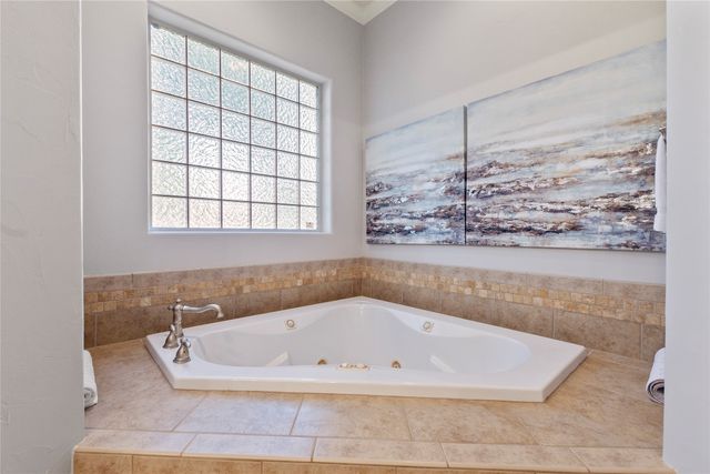 636 Turner Drive, Trinidad, TX 75163