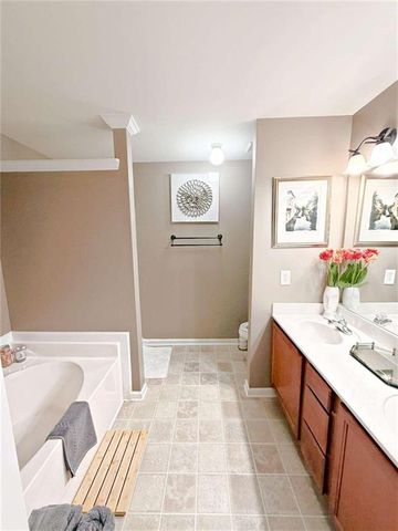 2708 Beynon Lane, Suwanee, GA 30024