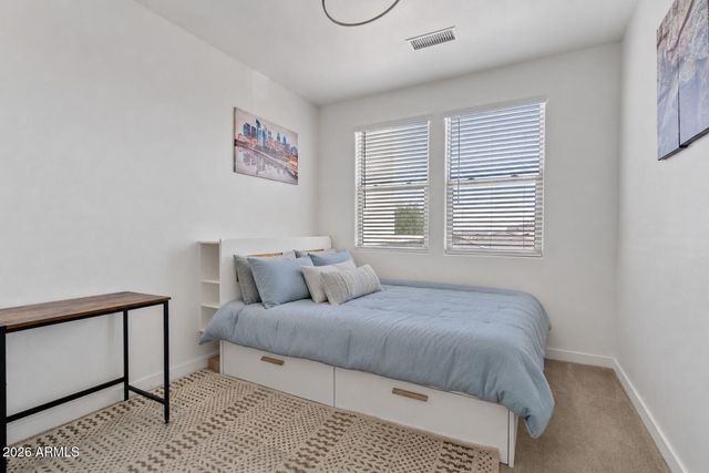 10204 E THUNDERBOLT Avenue, Mesa, AZ 85212