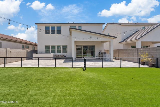 10204 E THUNDERBOLT Avenue, Mesa, AZ 85212